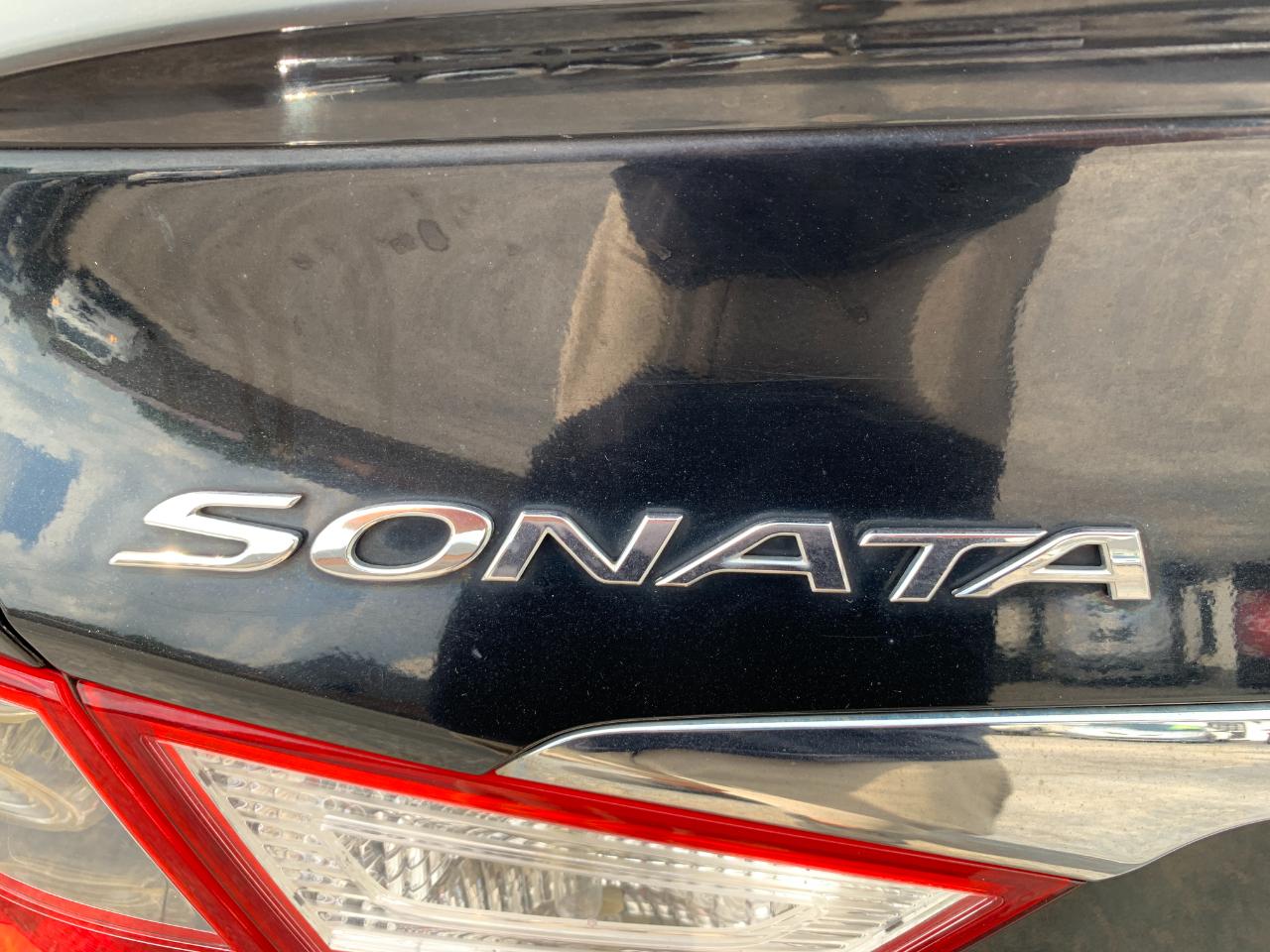 Hyundai Sonata Limited Auto 2012