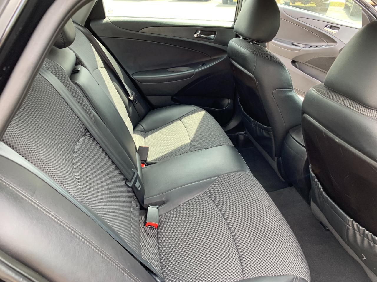 Hyundai Sonata Limited Auto 2012