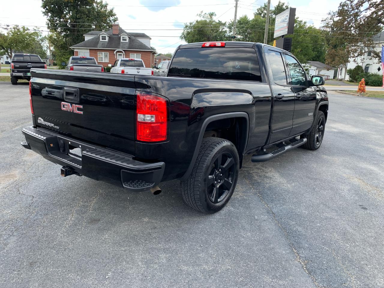 GMC Sierra 1500 Base Double Cab 4WD 2019