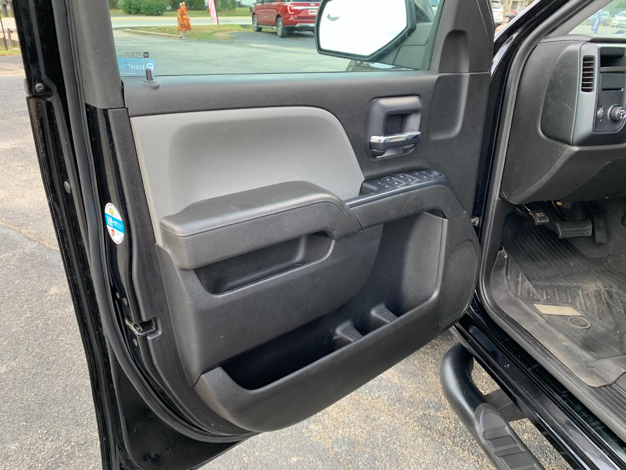GMC Sierra 1500 Base Double Cab 4WD 2019