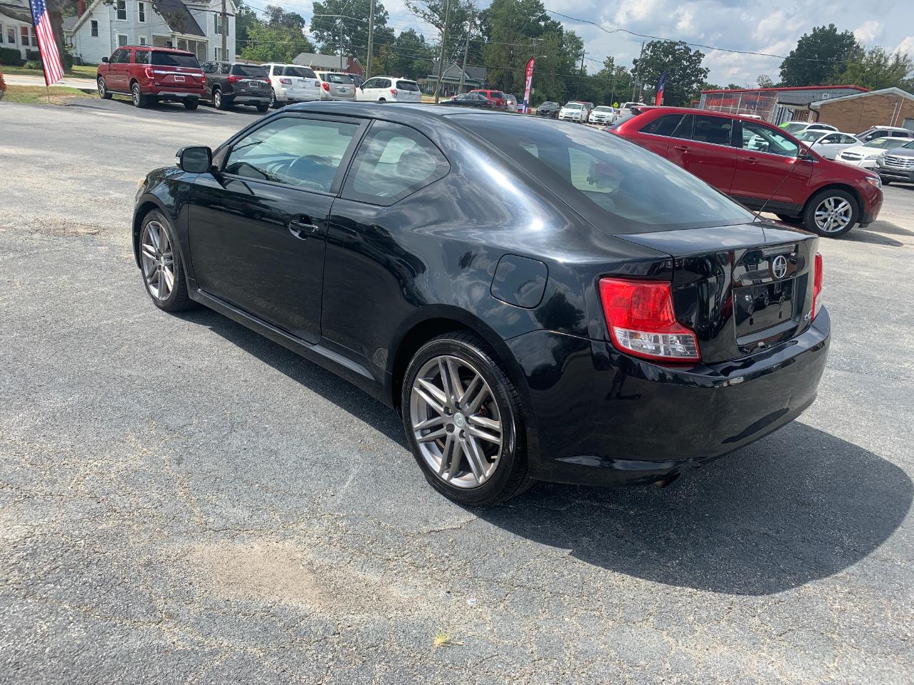 Scion tC Sports Coupe 6-Spd AT 2012