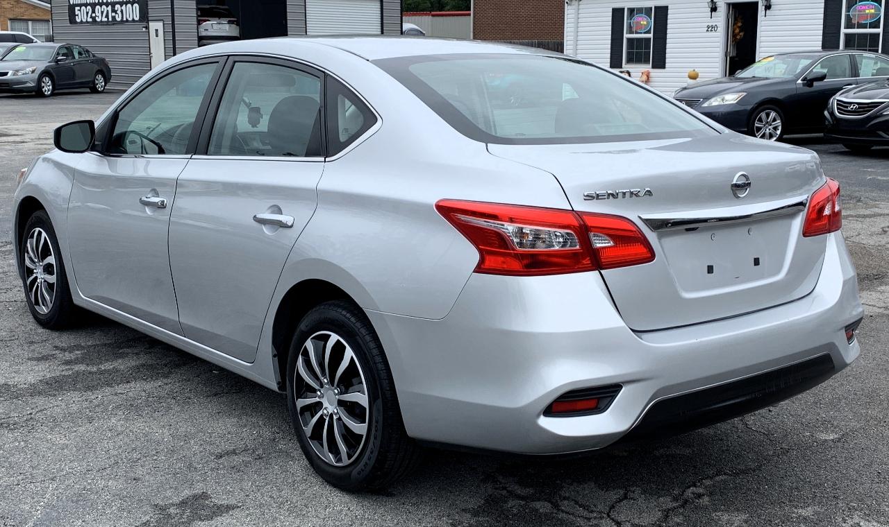 Nissan Sentra S CVT 2019