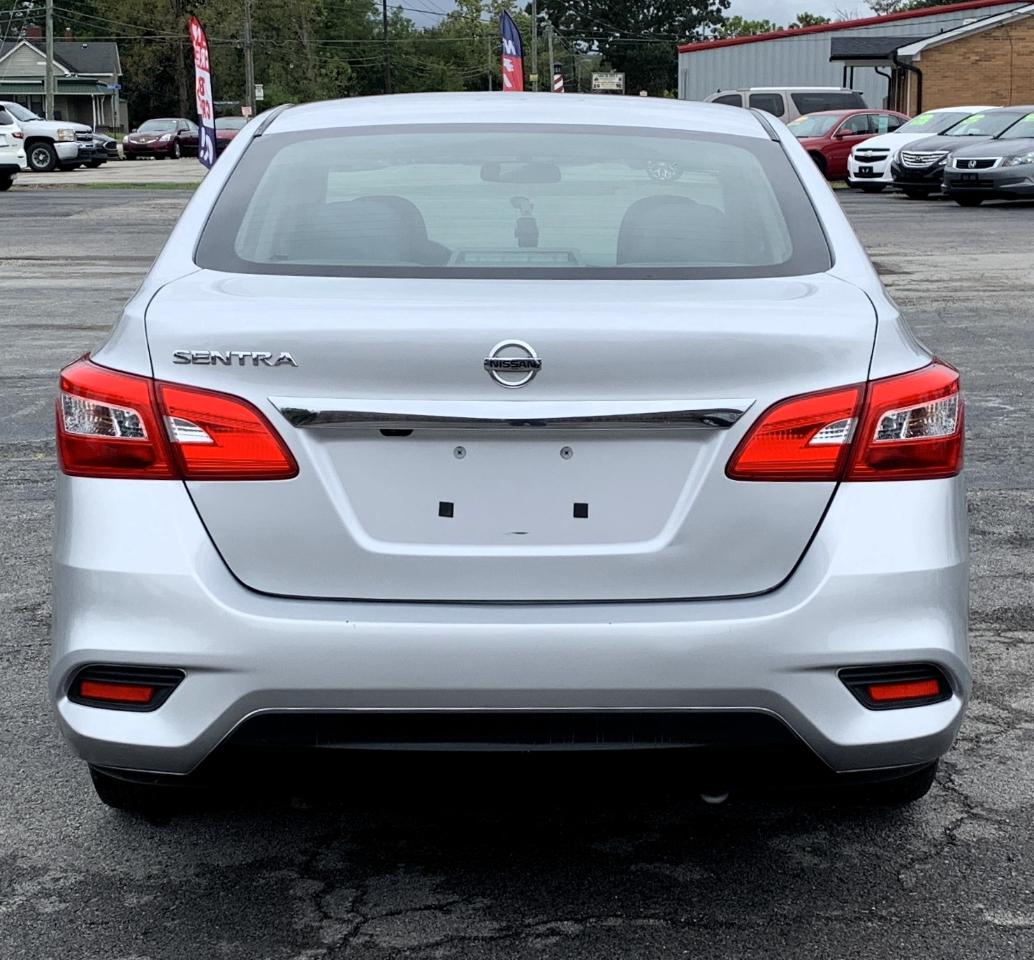 Nissan Sentra S CVT 2019