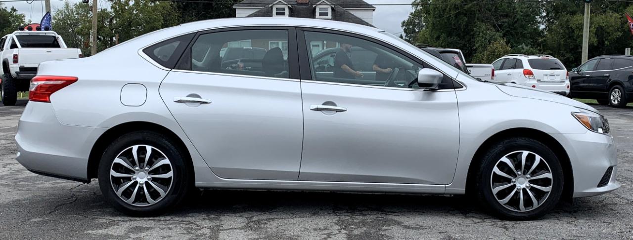 Nissan Sentra S CVT 2019