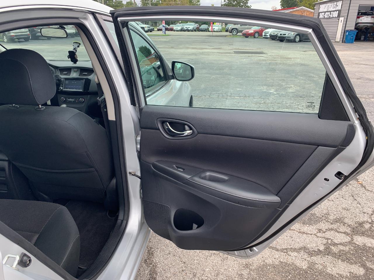 Nissan Sentra S CVT 2019