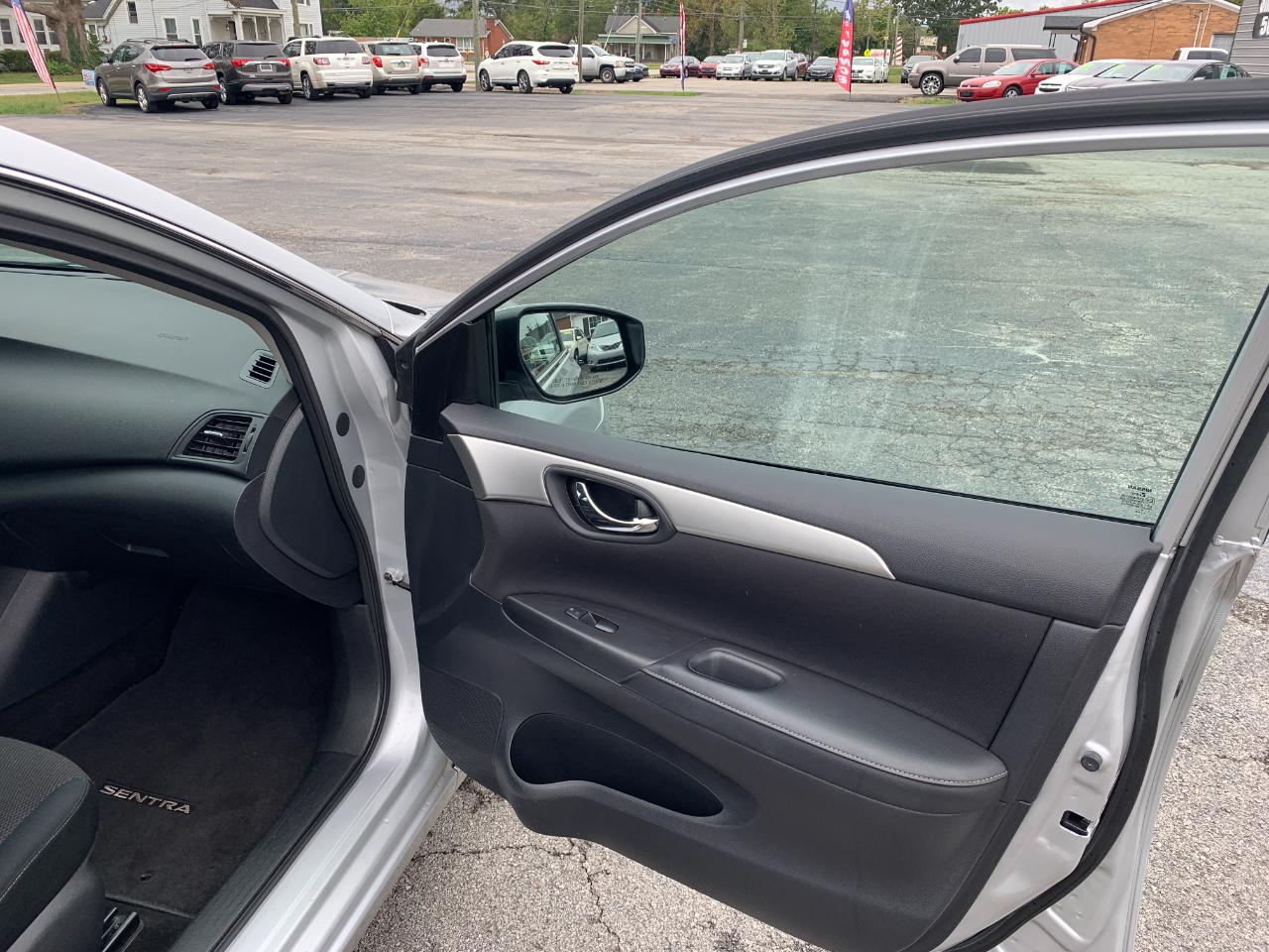 Nissan Sentra S CVT 2019