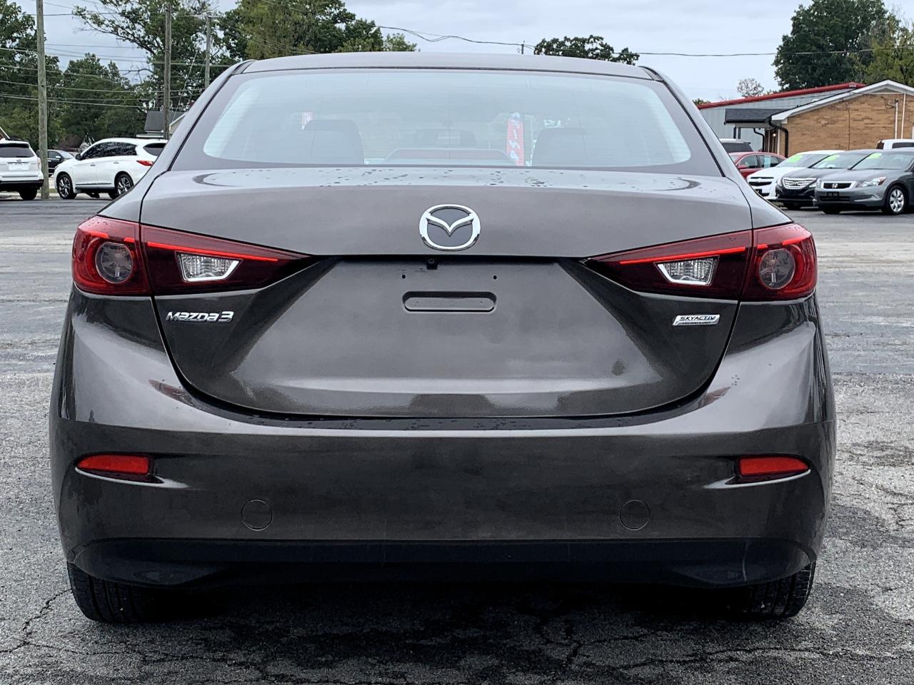 Mazda MAZDA3 i Touring AT 4-Door 2014