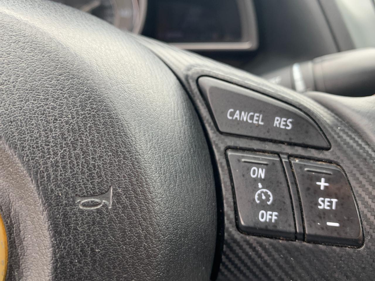 Mazda MAZDA3 i Touring AT 4-Door 2014