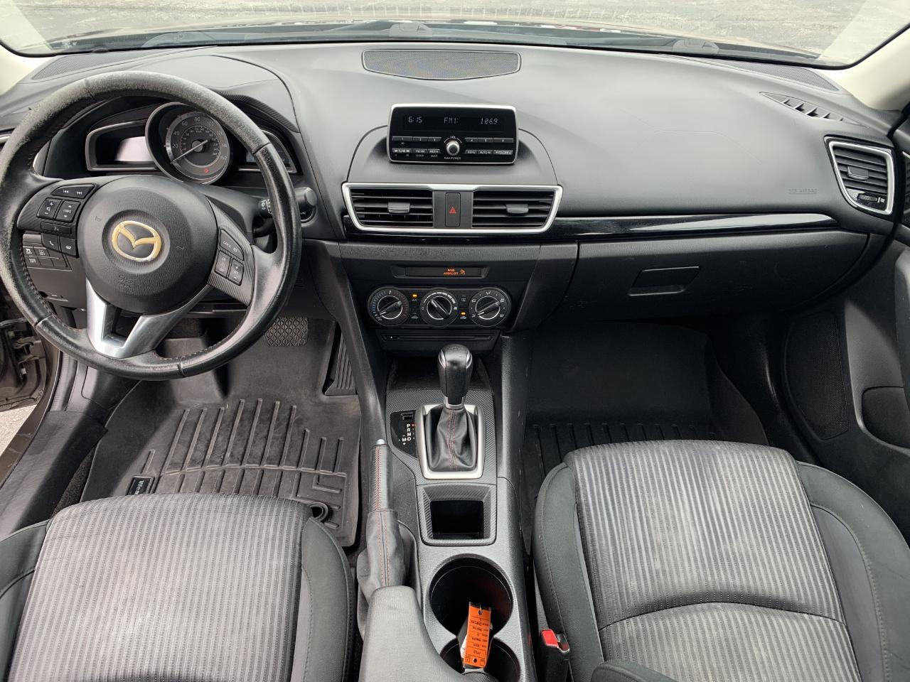Mazda MAZDA3 i Touring AT 4-Door 2014