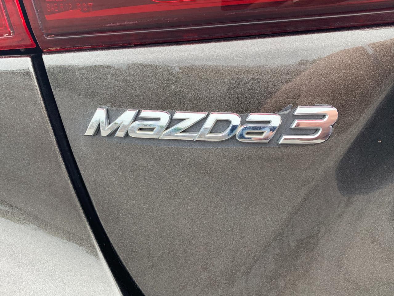 Mazda MAZDA3 i Touring AT 4-Door 2014