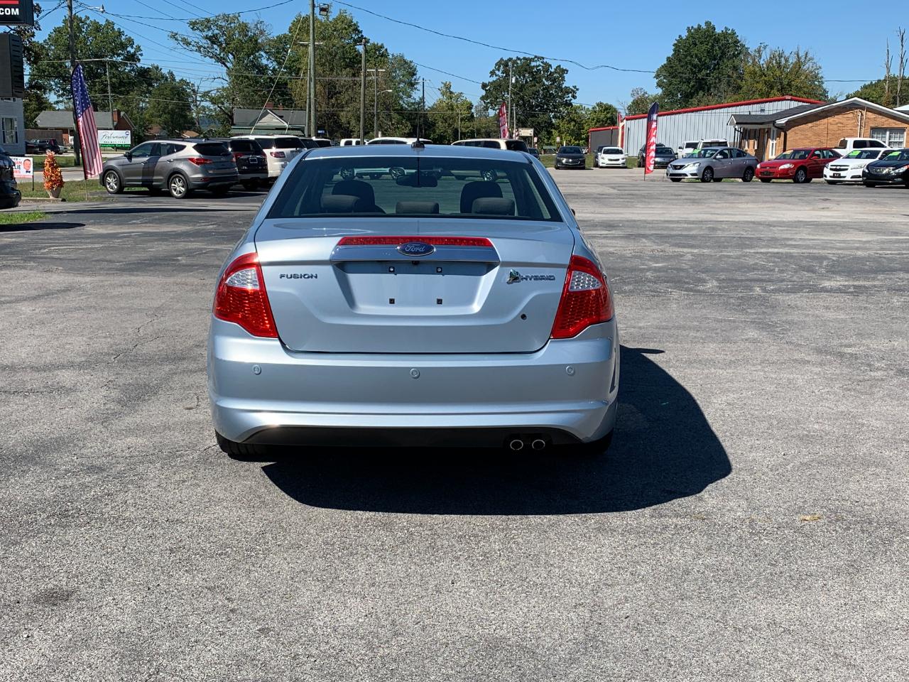 Ford Fusion Hybrid Sedan 2010