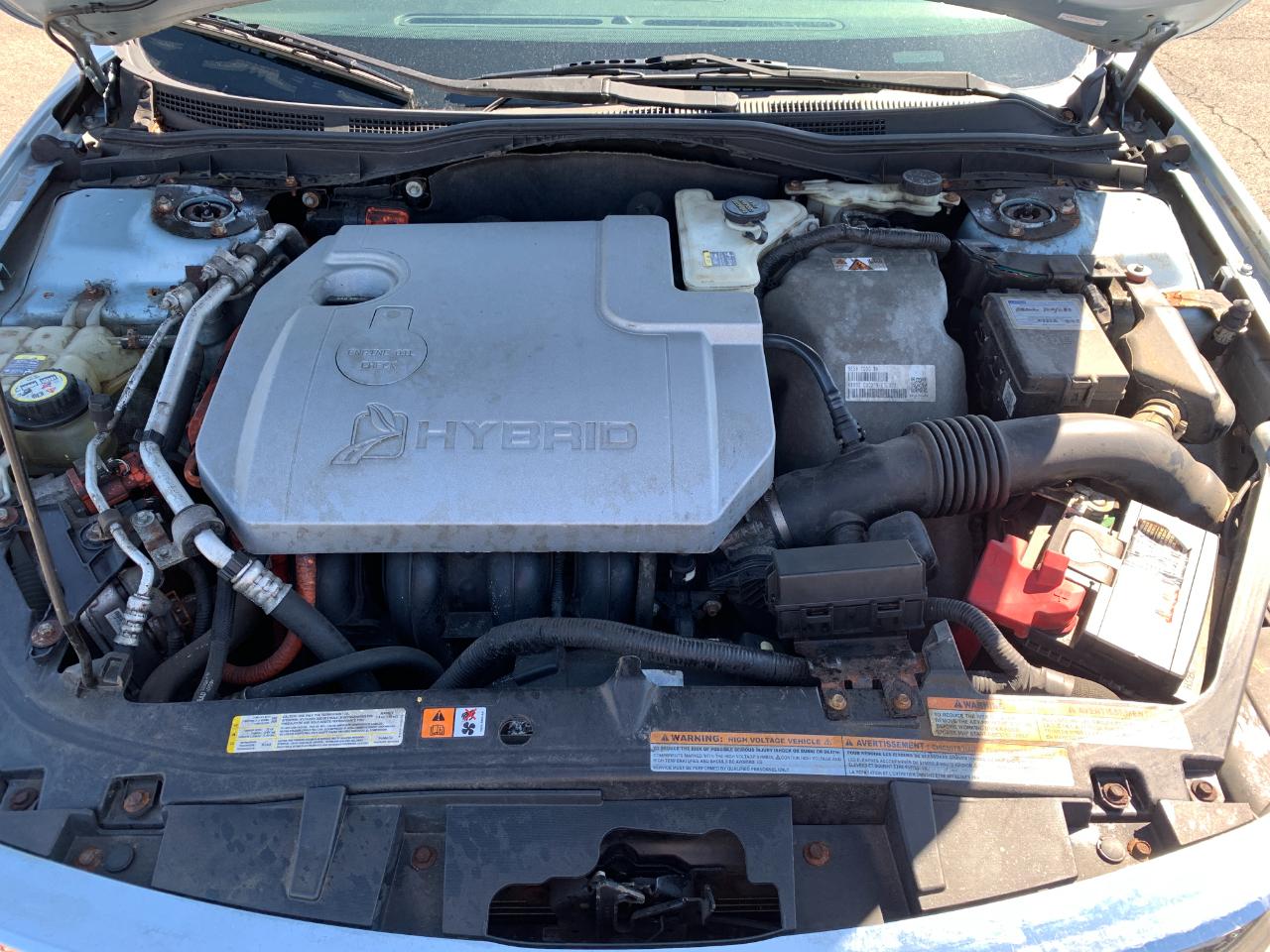 Ford Fusion Hybrid Sedan 2010