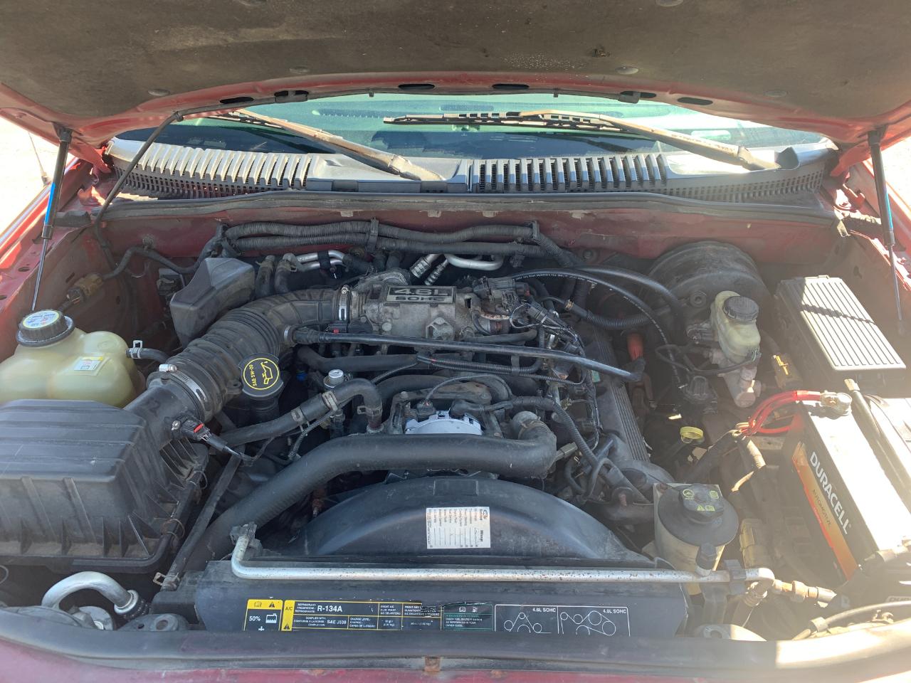 Ford Explorer XLT 4.6L 4WD 2004