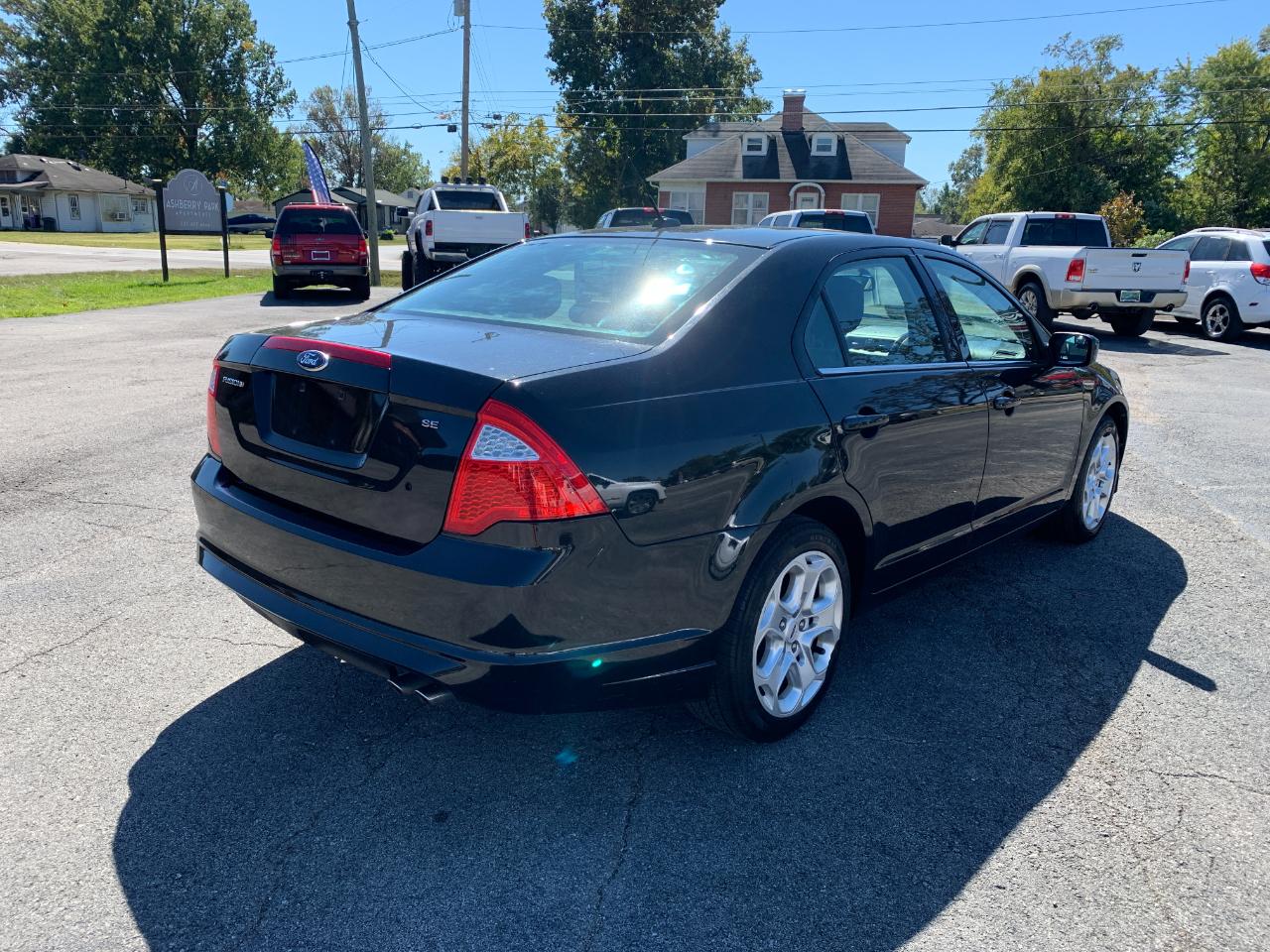 Ford Fusion I4 SE 2011
