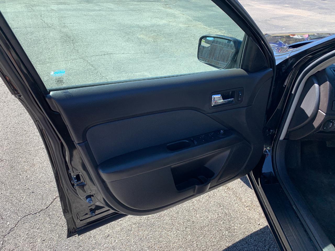 Ford Fusion I4 SE 2011