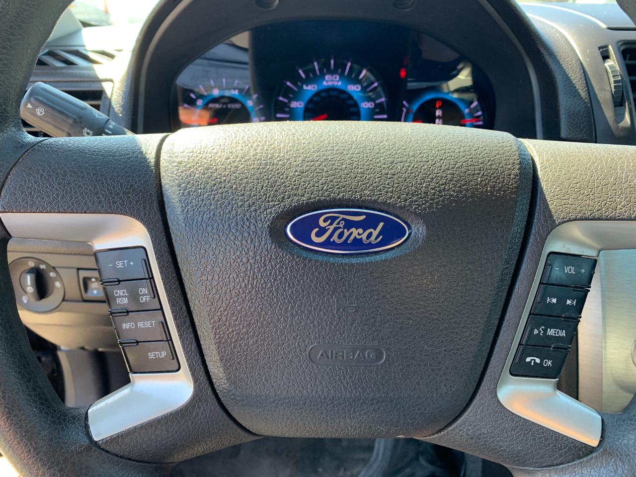 Ford Fusion I4 SE 2011