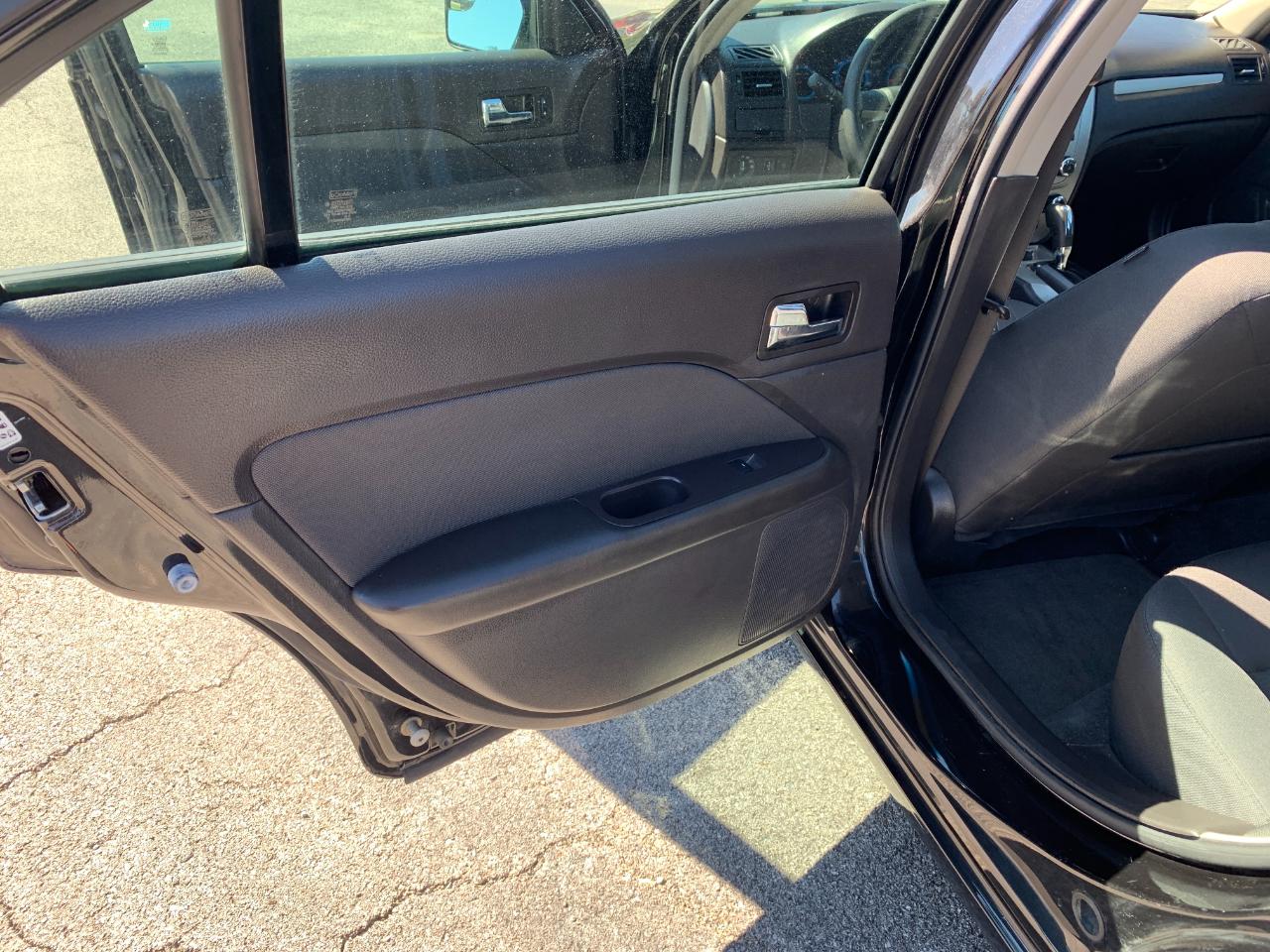 Ford Fusion I4 SE 2011
