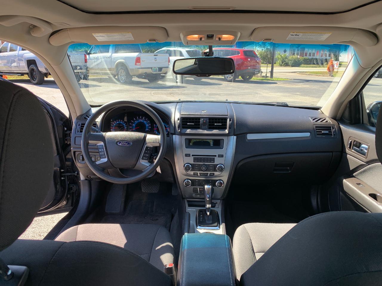 Ford Fusion I4 SE 2011
