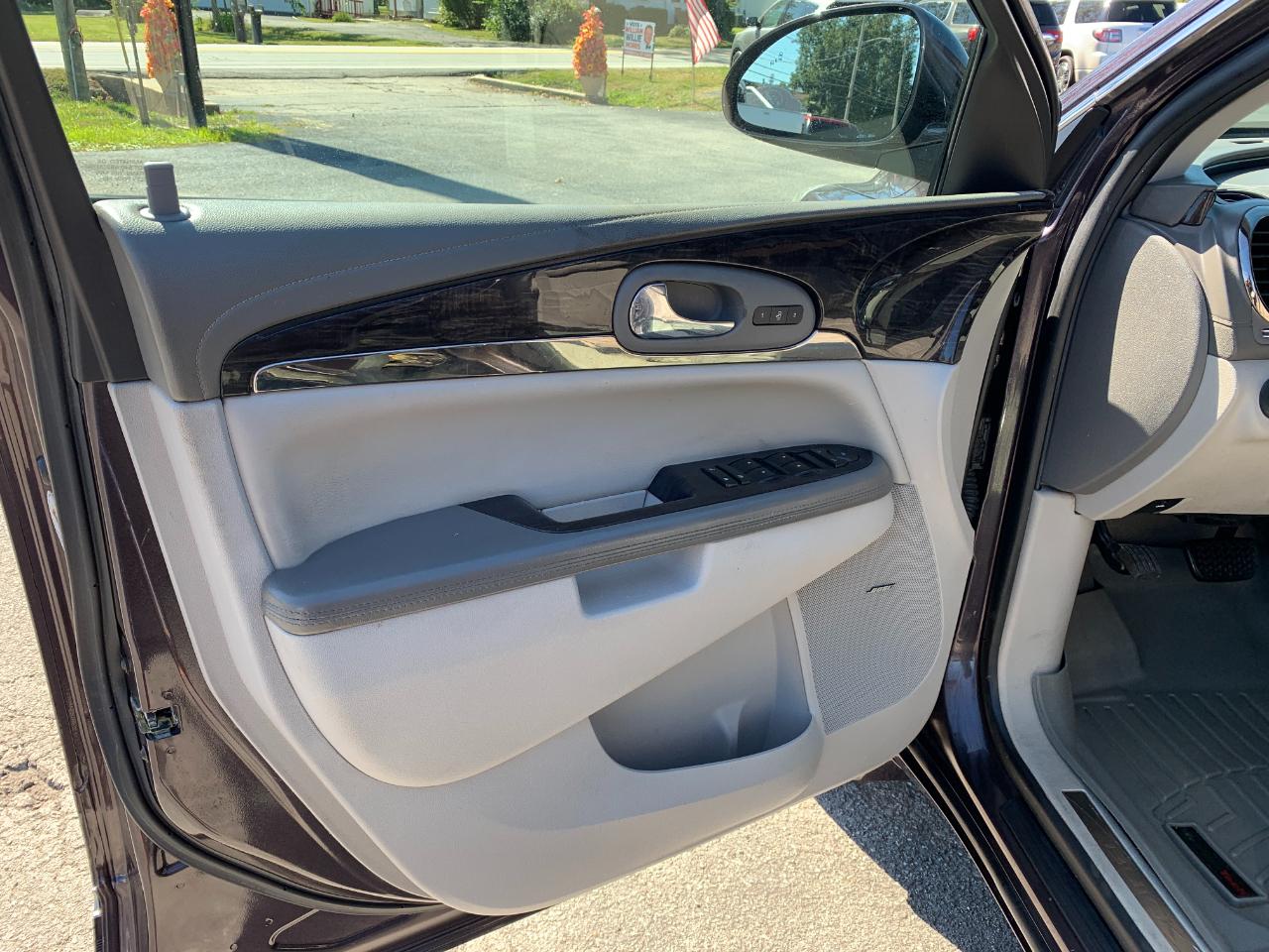 Buick Enclave Leather AWD 2015