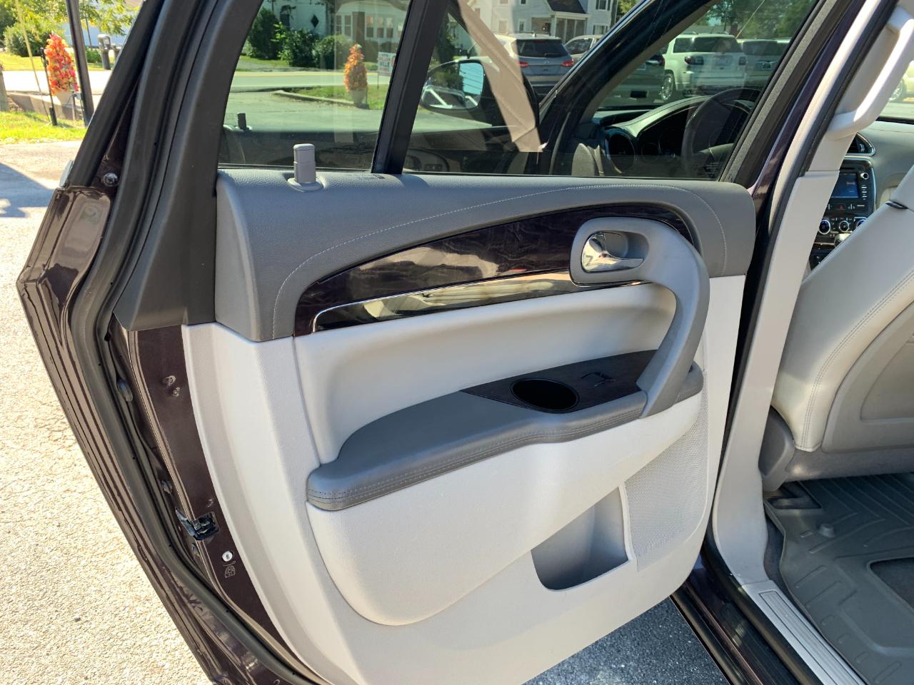 Buick Enclave Leather AWD 2015