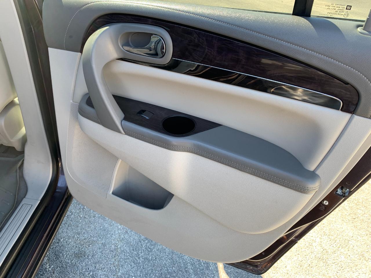 Buick Enclave Leather AWD 2015