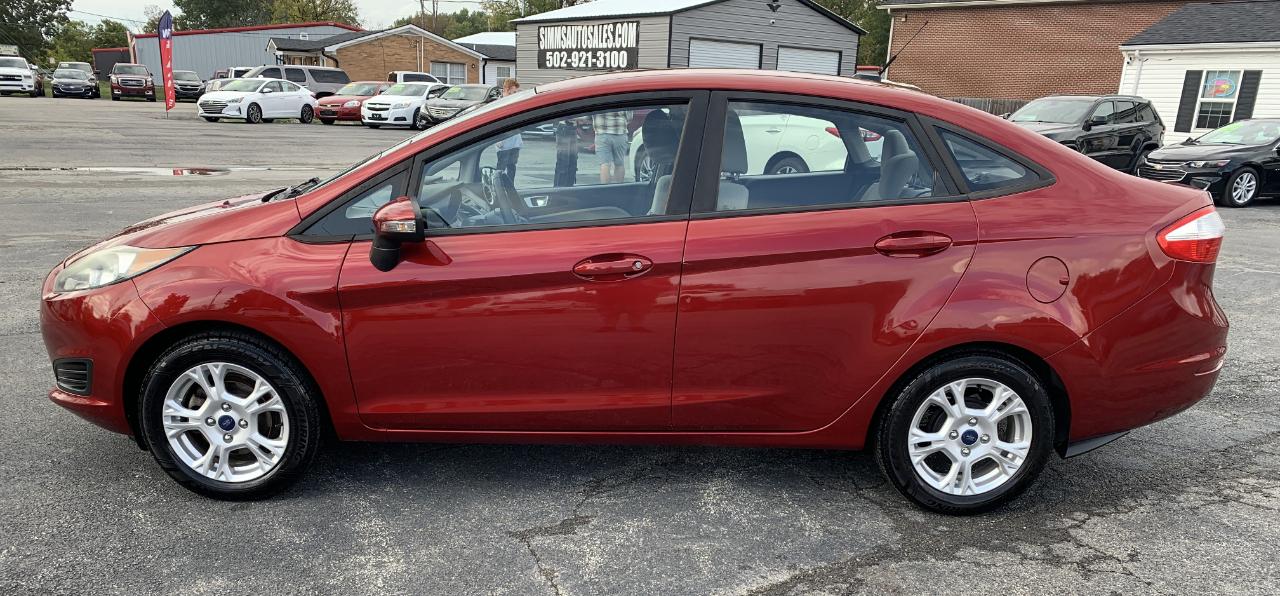 Ford Fiesta SE Sedan 2015