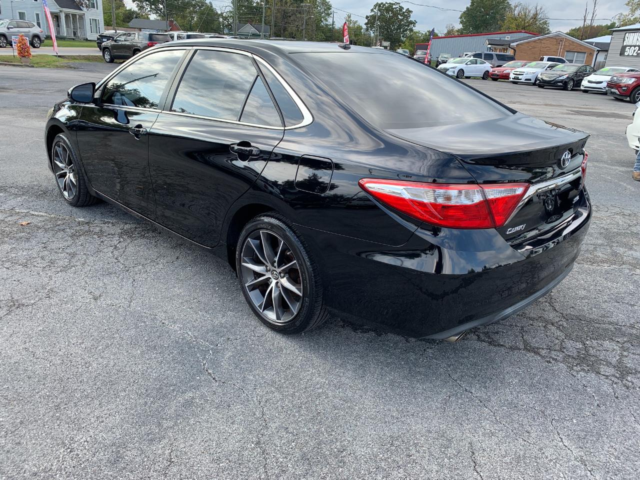 Toyota Camry XLE V6 2015