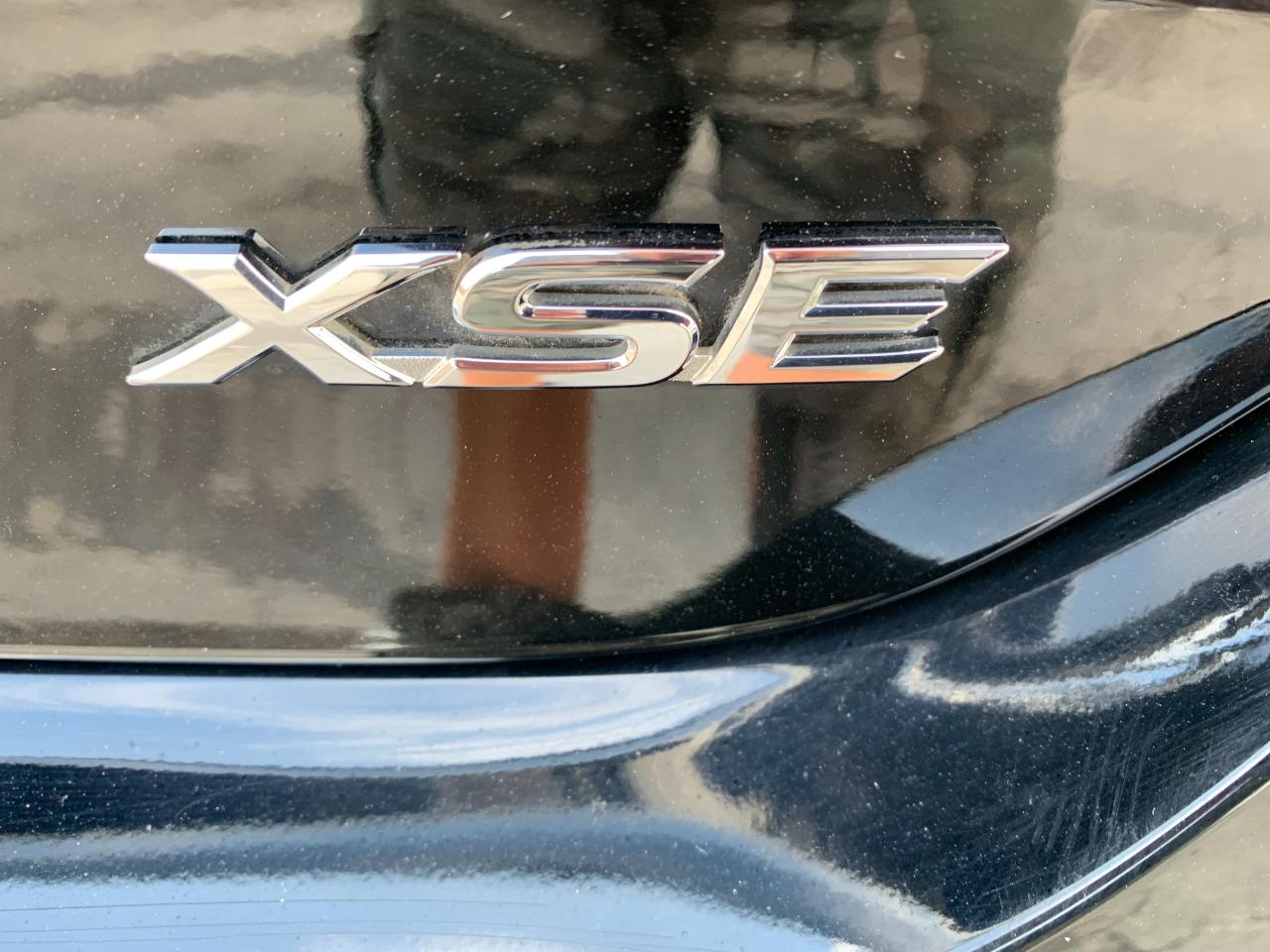 Toyota Camry XLE V6 2015