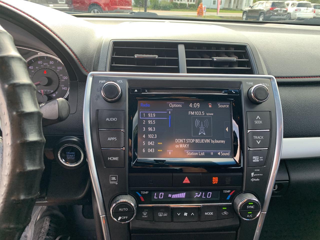 Toyota Camry XLE V6 2015