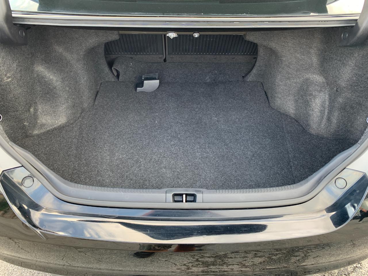 Toyota Camry XLE V6 2015