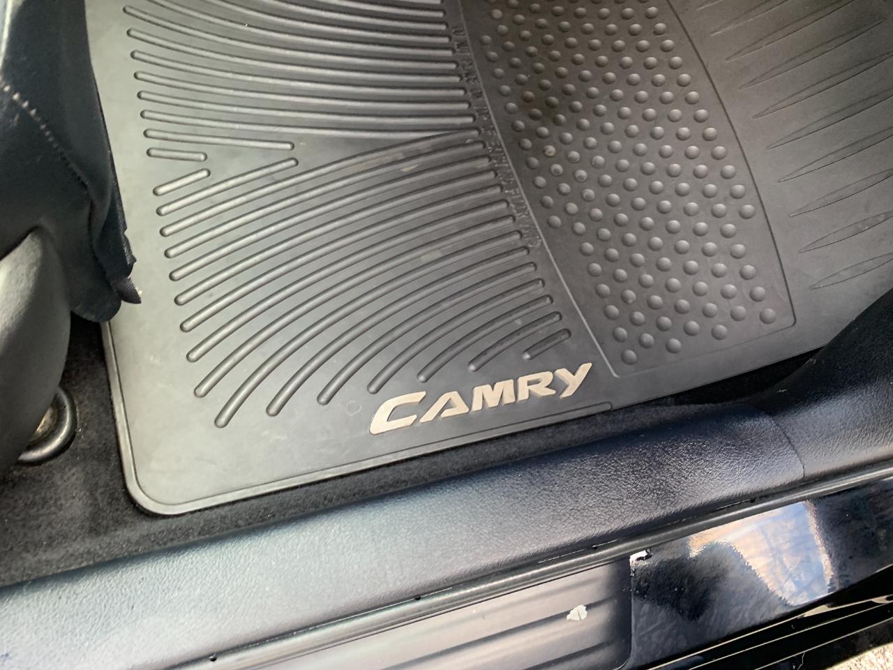Toyota Camry XLE V6 2015