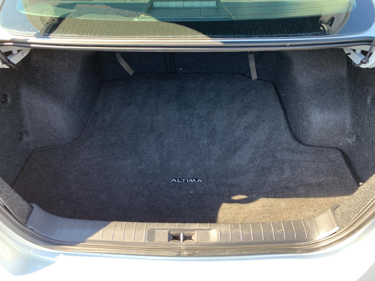 Nissan Altima 2.5 SL 2014
