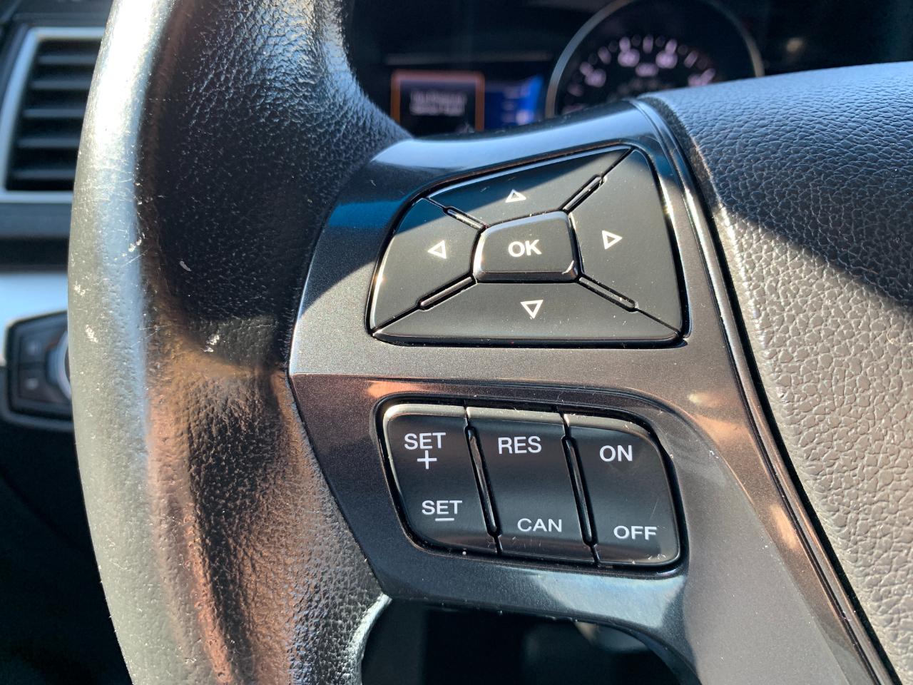Ford Explorer XLT 4WD 2016