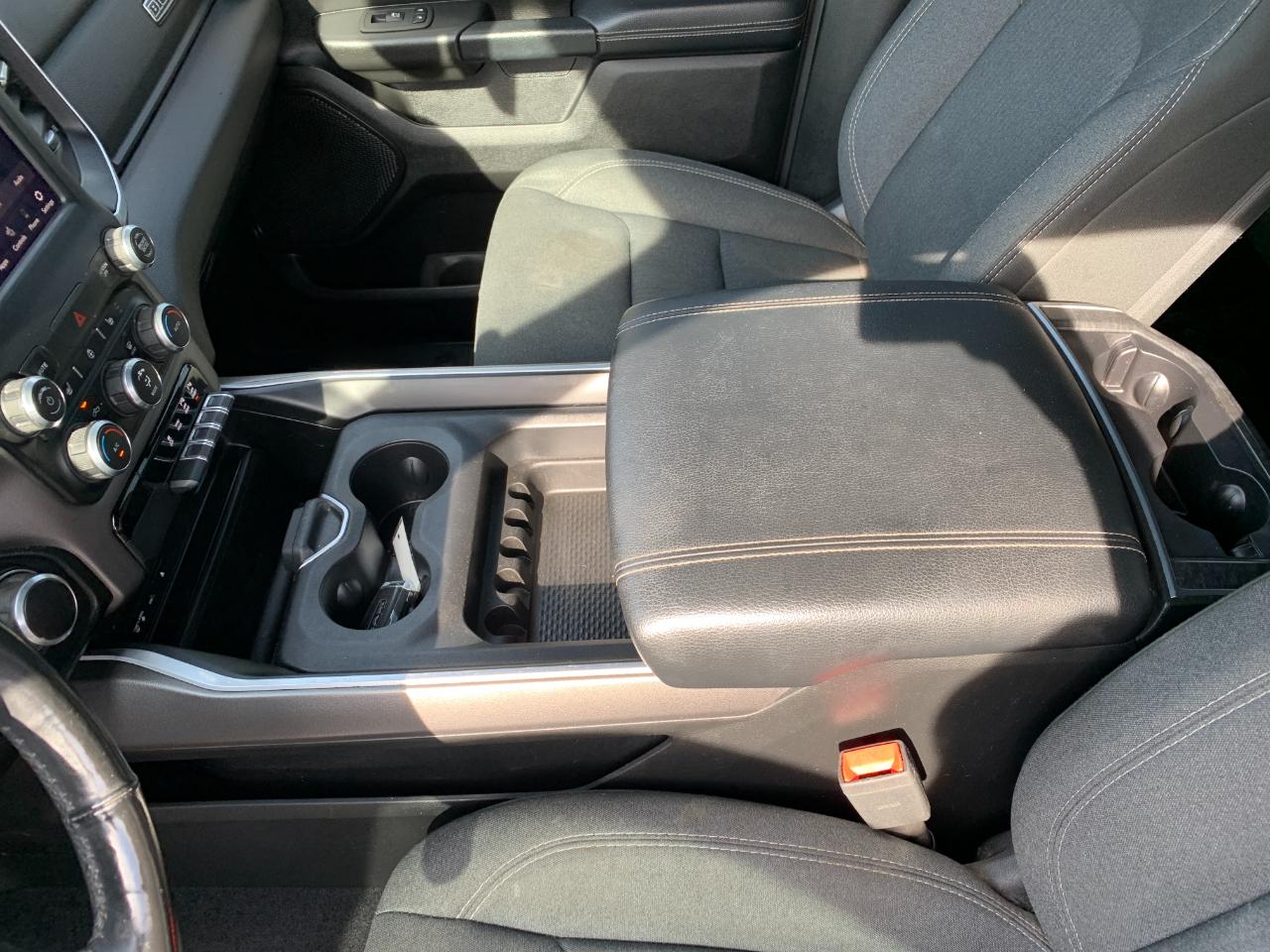 RAM 1500 Big Horn Crew Cab SWB 4WD 2019
