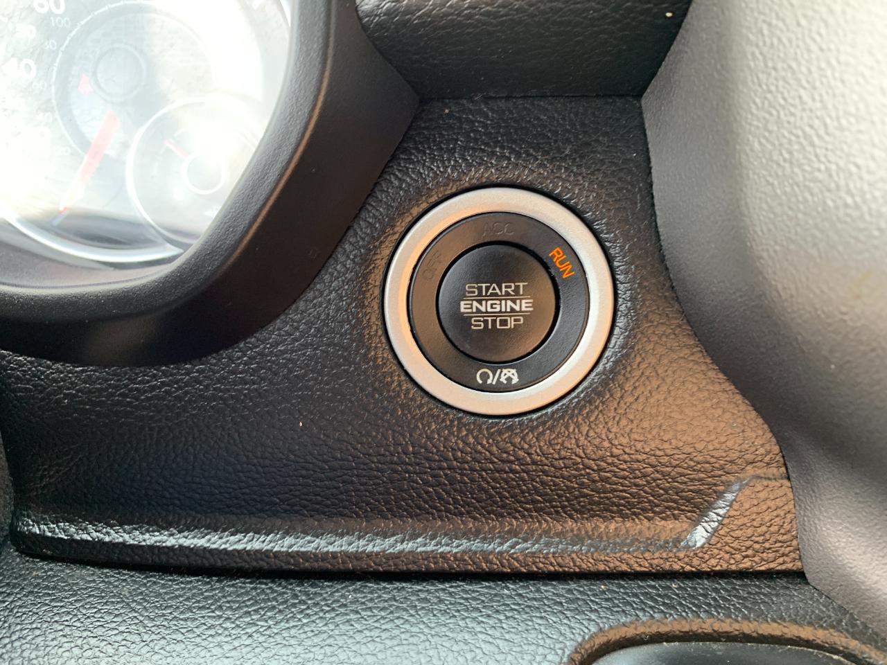 RAM 1500 Big Horn Crew Cab SWB 4WD 2019