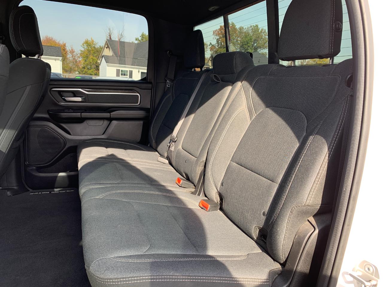 RAM 1500 Big Horn Crew Cab SWB 4WD 2019