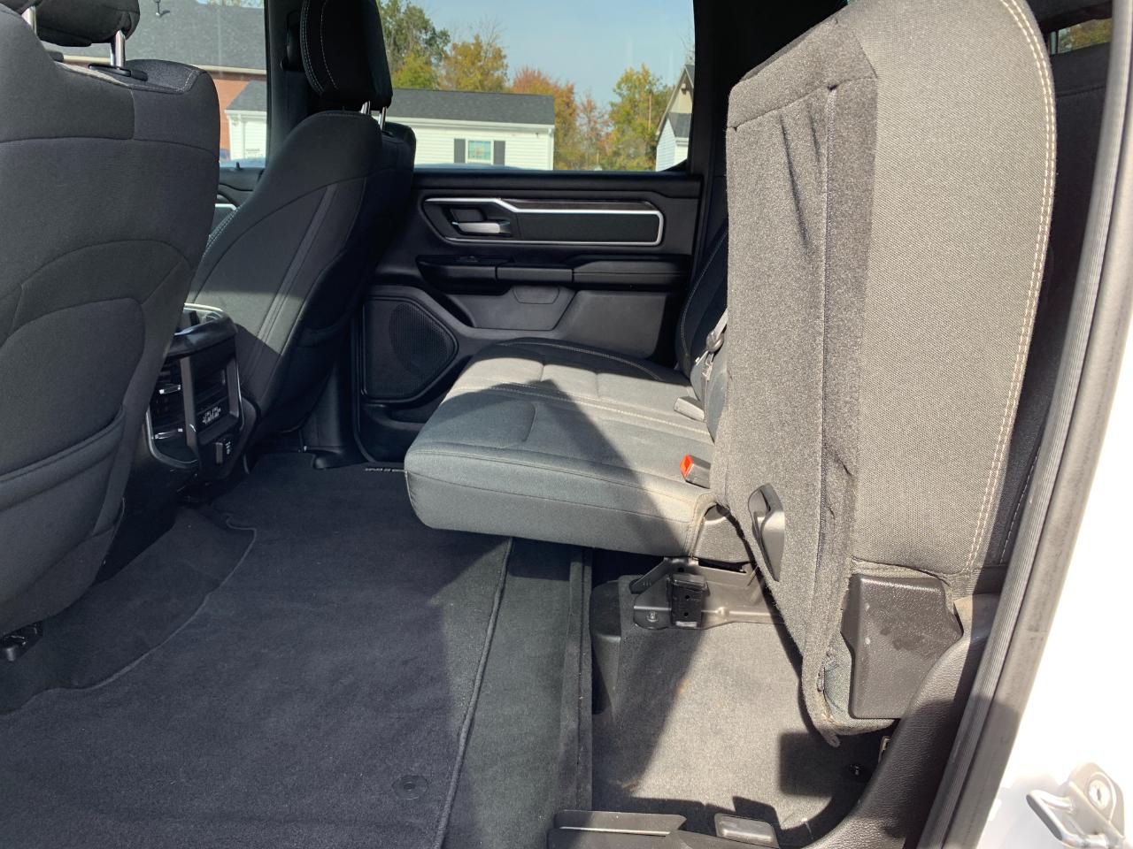 RAM 1500 Big Horn Crew Cab SWB 4WD 2019