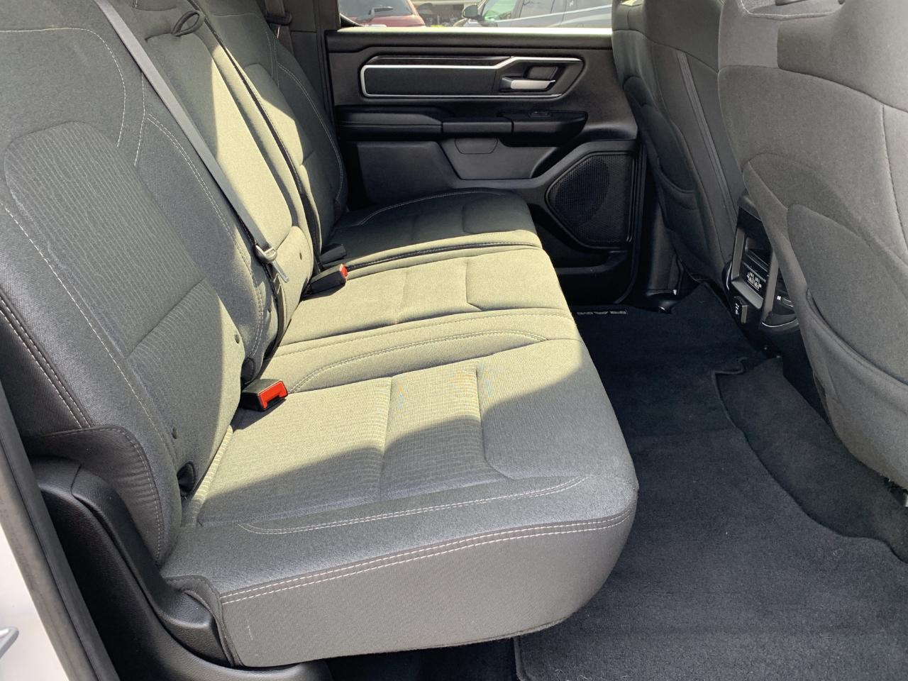 RAM 1500 Big Horn Crew Cab SWB 4WD 2019