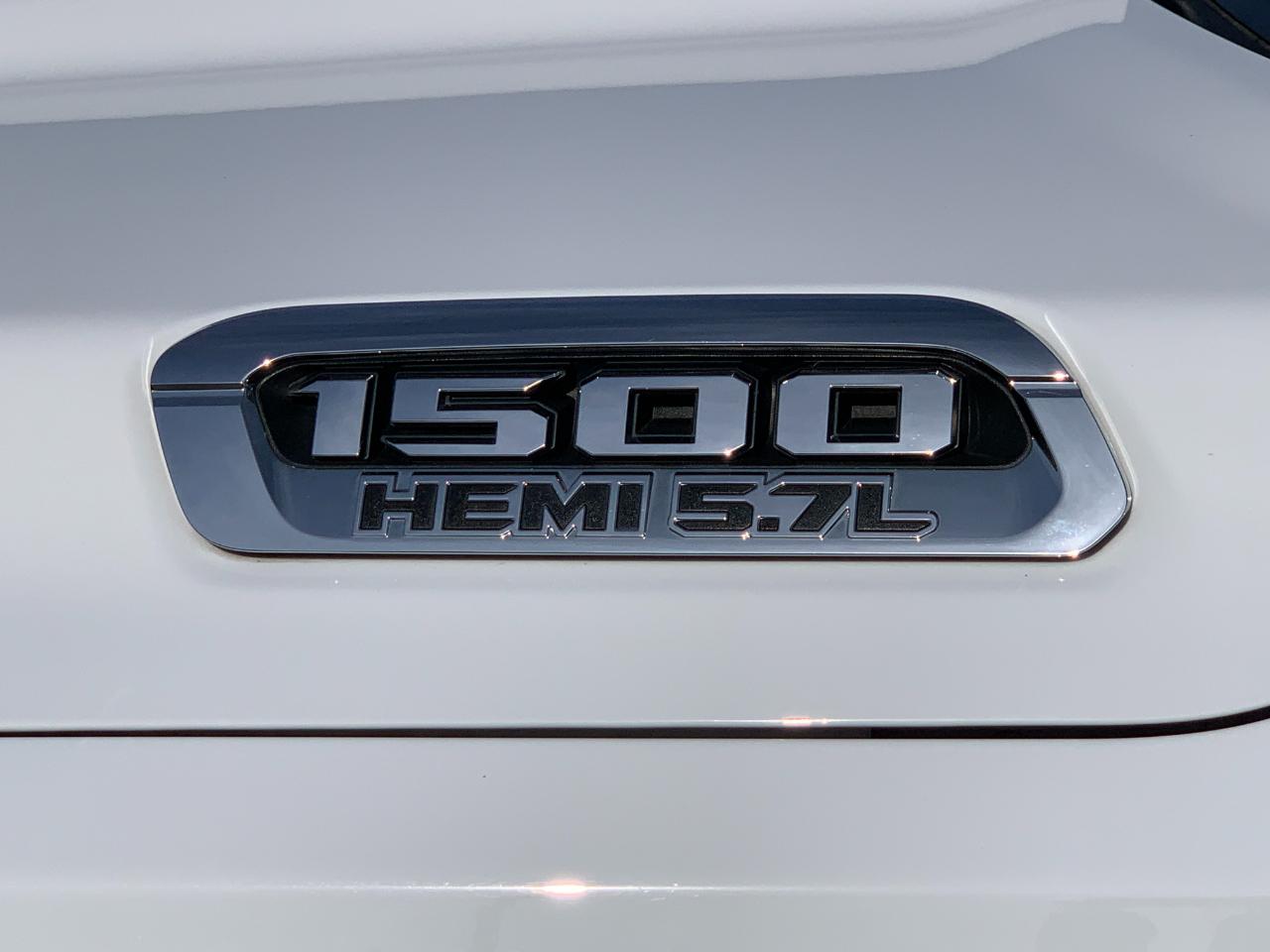 RAM 1500 Big Horn Crew Cab SWB 4WD 2019