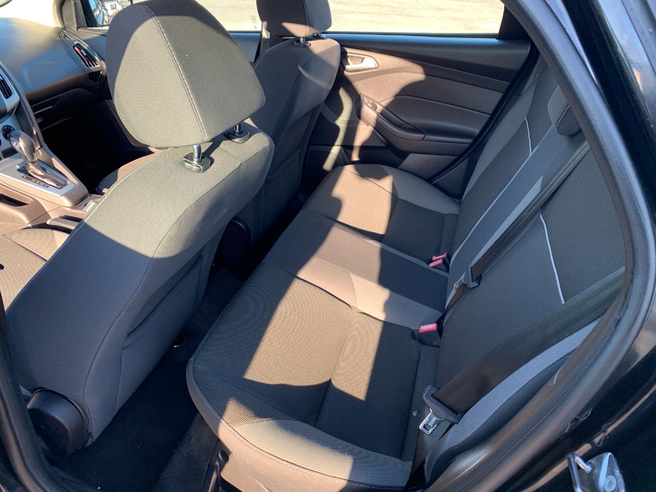 Ford Focus SE Sedan 2013