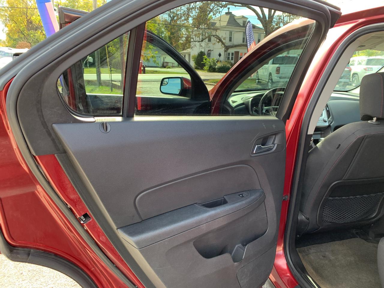 Chevrolet Equinox 1LT 2WD 2012