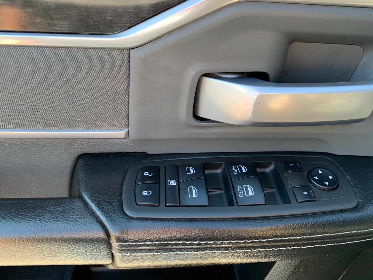 RAM 2500 Tradesman Crew Cab SWB 4WD 2022