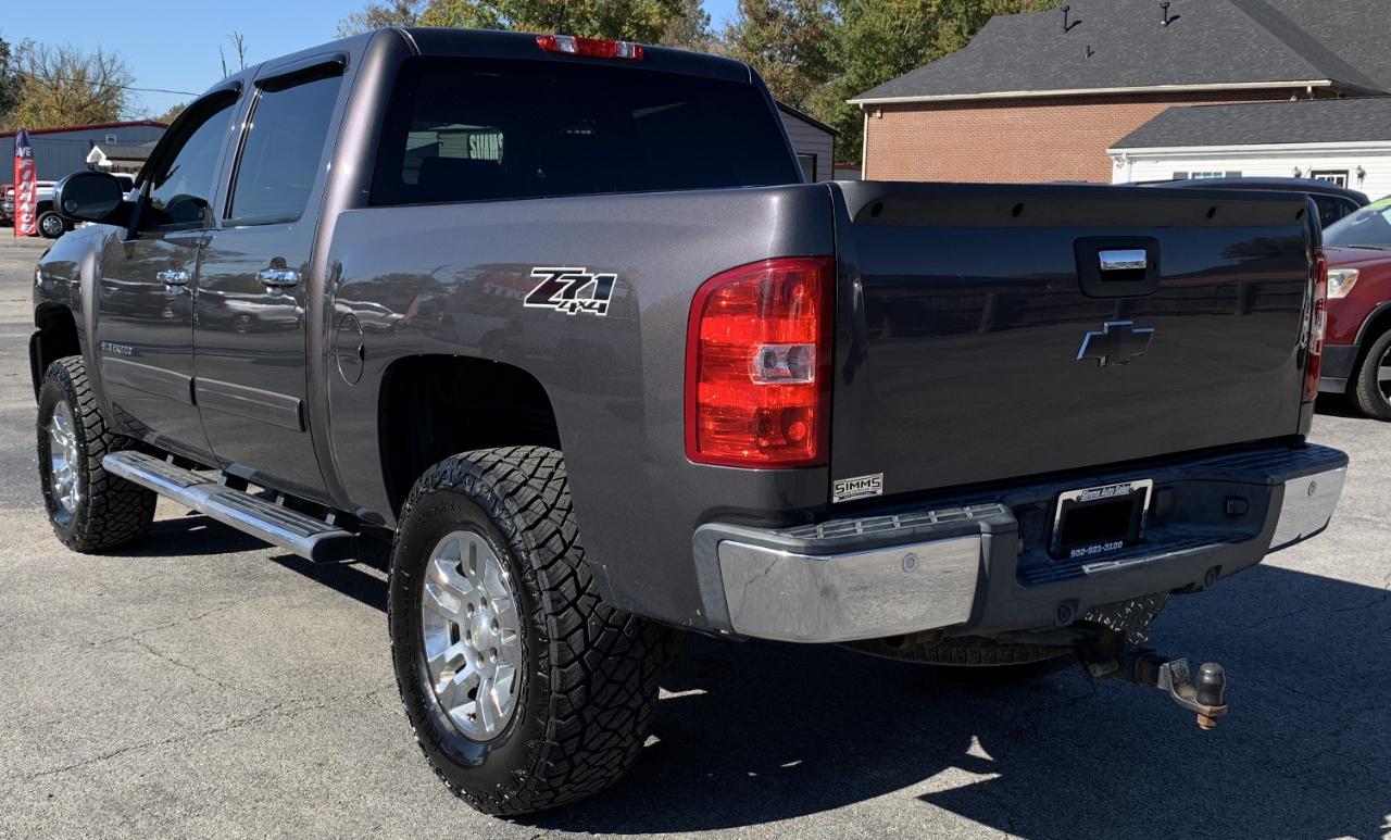 Chevrolet Silverado 1500 LT Crew Cab 4WD 2011