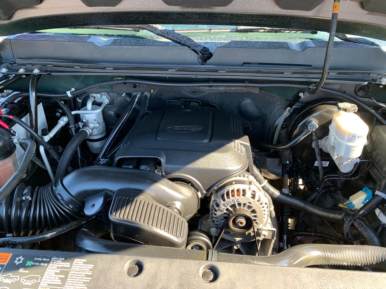 Chevrolet Silverado 1500 LT Crew Cab 4WD 2011