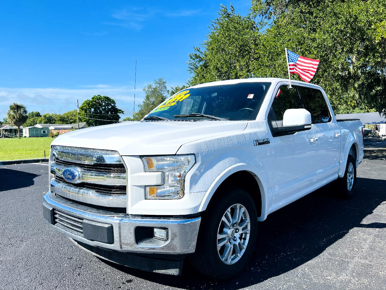 2017 Ford F-150 2WD Supercab 133" Lariat