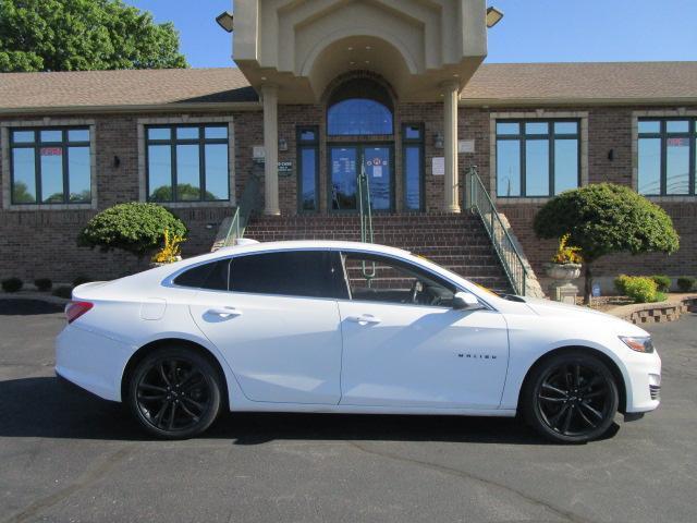 Chevrolet Malibu 4dr Sdn LT 2021