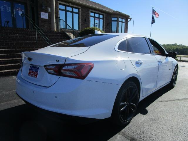 Chevrolet Malibu 4dr Sdn LT 2021