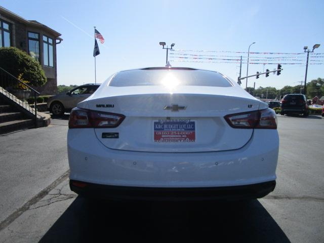 Chevrolet Malibu 4dr Sdn LT 2021