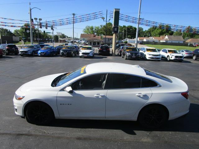 Chevrolet Malibu 4dr Sdn LT 2021