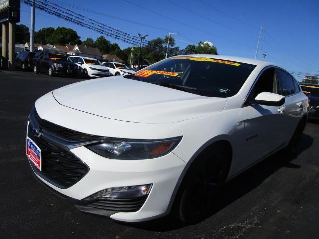 Chevrolet Malibu 4dr Sdn LT 2021